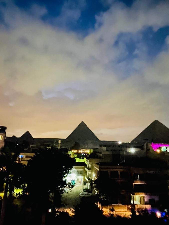 Anubis Pyramids Inn Кайро Екстериор снимка
